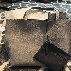 Street Level Reversible Tote